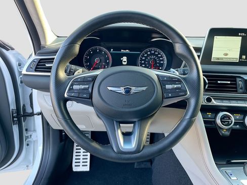 Used 2021 Genesis G70 3.3T w/ Prestige Package image 10