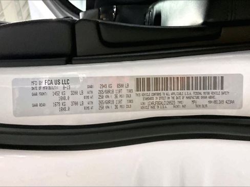 Used 2020 Jeep Grand Cherokee Limited w/ Luxury Group II image 21