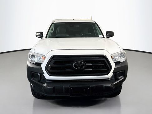 Used 2022 Toyota Tacoma SR RWD image 2