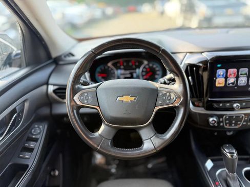 Used 2019 Chevrolet Traverse LT w/ LPO, Floor Liner Package AWD/4WD image 14