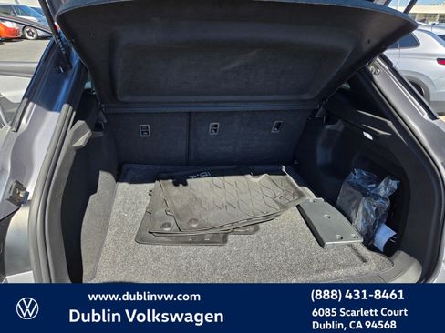 Certified 2023 Volkswagen ID.4 Pro image 21