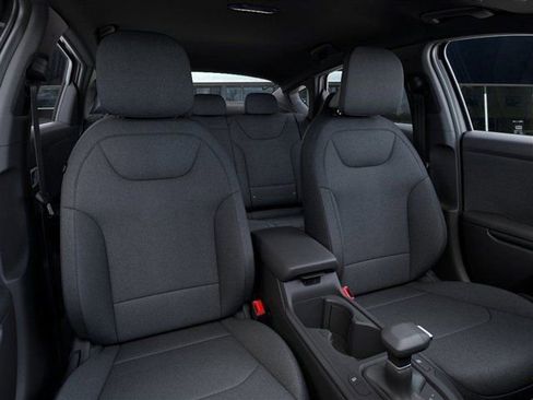 New 2026 Kia K4 FWD image 15