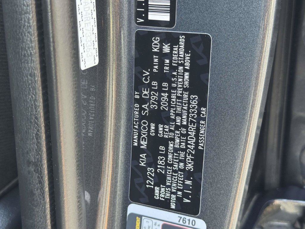 Used 2024 Kia Forte LXS w/ LXS Technology Package FWD image 28