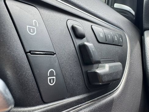 Used 2016 Mercedes-Benz GLA 250 4MATIC image 18