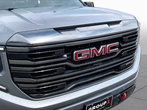 Used 2023 GMC Sierra 1500 AT4 w/ AT4 Preferred Package AWD/4WD image 28