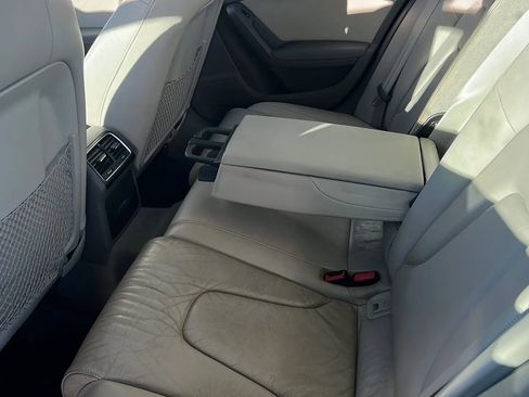 Used 2010 Audi A4 2.0T Premium Plus image 35