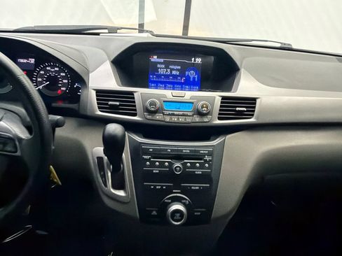 Used 2013 Honda Odyssey EX image 28
