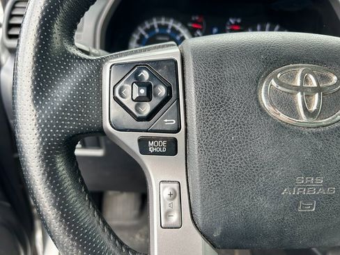 Used 2017 Toyota 4Runner SR5 image 17