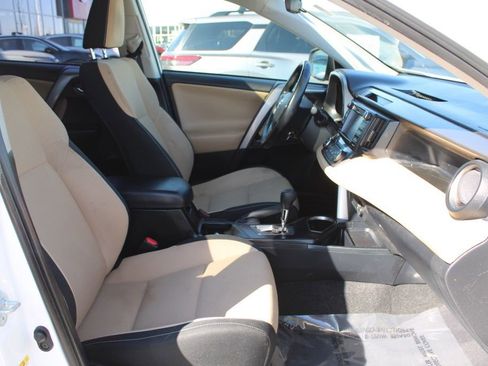 Used 2018 Toyota RAV4 XLE w/ Plus Extra Value Package image 20