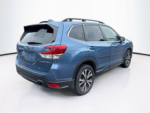 Certified 2023 Subaru Forester Limited AWD/4WD image 9