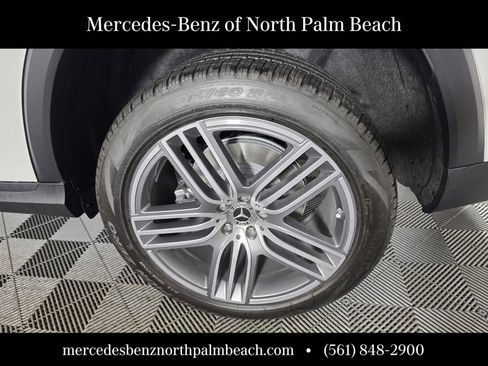 New 2026 Mercedes-Benz GLS 450 4MATIC image 6