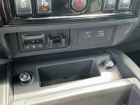 Certified 2024 Nissan Titan PRO-4X w/ Pro-4x Convenience Package AWD/4WD image 30