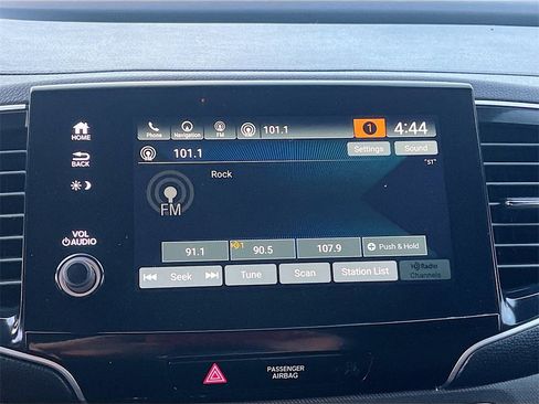 Used 2023 Honda Passport TrailSport image 15