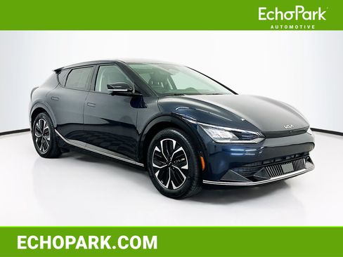 Used 2024 Kia EV6 Wind w/ Wind Technology Package AWD/4WD image 1