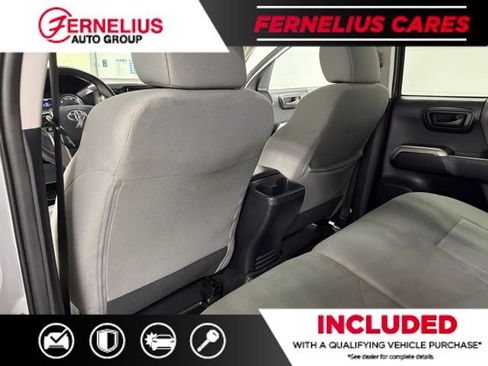 Used 2018 Toyota Tacoma SR5 AWD/4WD image 26