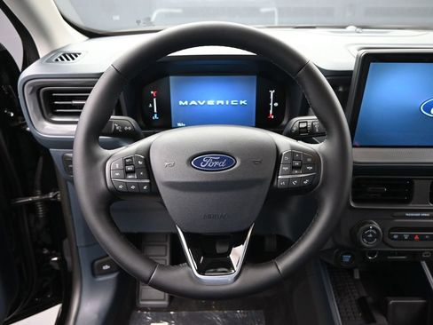New 2025 Ford Maverick Lariat w/ Black Appearance Package AWD/4WD image 20