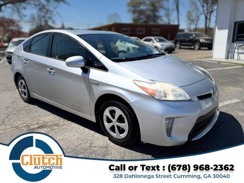 Used 2012 Toyota Prius Two image 3