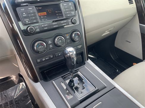 Used 2010 MAZDA CX-9 Grand Touring w/ Moonroof & Bose Audio Pkg image 61