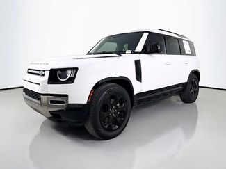 Used 2023 Land Rover Defender 110 video 1