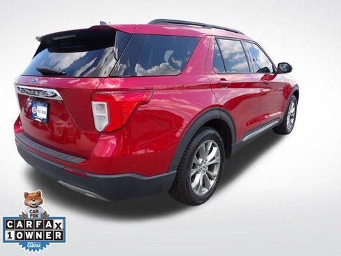 Certified 2022 Ford Explorer XLT w/ Equipment Group 202A RWD image 12
