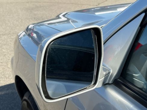 Used 2005 Toyota Highlander 2WD image 8