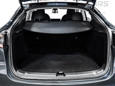 Used 2023 Tesla Model Y Long Range AWD/4WD image 48