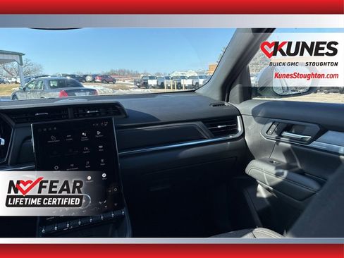 Used 2025 GMC Terrain Elevation AWD/4WD image 42