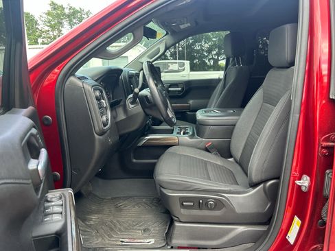 Used 2021 Chevrolet Silverado 1500 LT Trail Boss w/ Convenience Package II AWD/4WD image 8