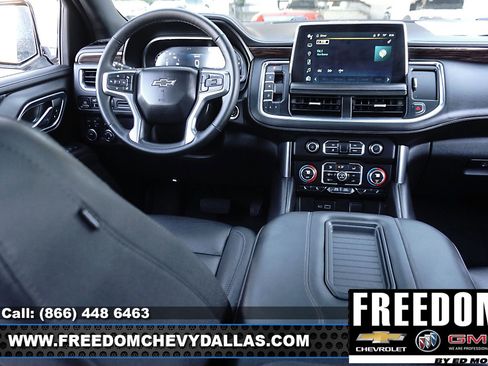 Certified 2023 Chevrolet Suburban Z71 w/ Luxury Package image 14