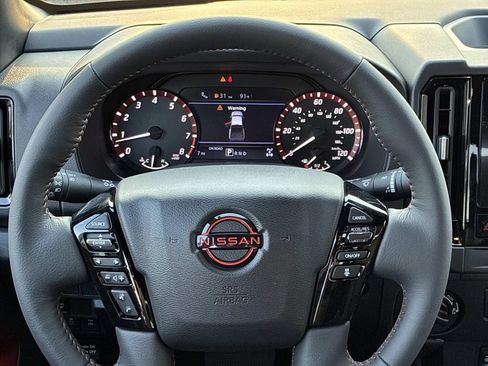 New 2026 Nissan Frontier PRO-4X w/ Tow Package AWD/4WD image 8