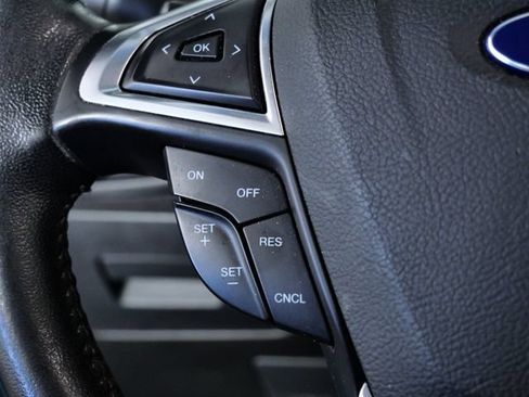 Used 2016 Ford Edge Titanium w/ Technology Package AWD/4WD image 24