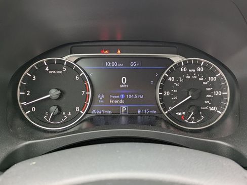 Used 2025 Nissan Altima 2.5 SV FWD image 25
