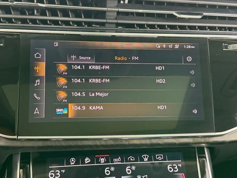 Used 2019 Audi Q8 Prestige w/ Adaptive Chassis Package image 23