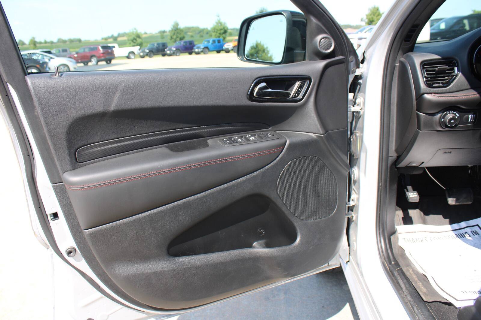 Used 2023 Dodge Durango GT AWD/4WD image 9