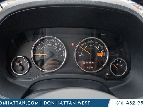 Used 2017 Jeep Compass High Altitude AWD/4WD image 6