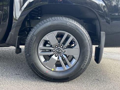 New 2026 Nissan Frontier SV image 29