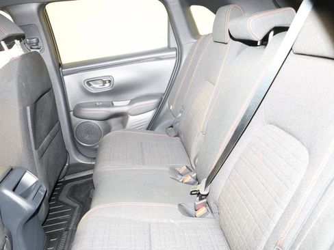 Used 2025 Honda HR-V Sport image 23