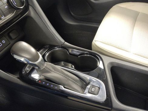 Used 2021 Buick Encore GX Preferred FWD image 26