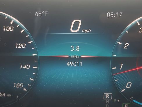 Used 2021 Mercedes-Benz GLA 250 GLA 250 w/ Premium Package image 24