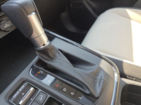 Used 2024 Honda CR-V EX image 30