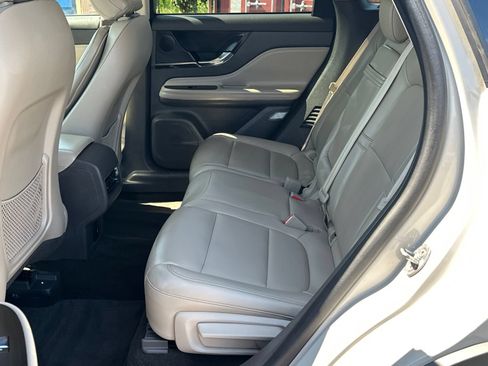 Used 2023 Lincoln Corsair FWD image 19