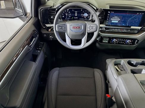 New 2026 GMC Sierra 1500 Elevation image 15