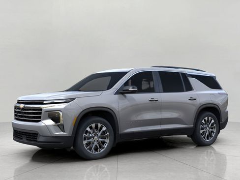 New 2026 Chevrolet Traverse LT AWD/4WD image 2