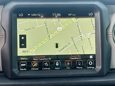 Used 2022 Jeep Wrangler Unlimited Sahara AWD/4WD image 13
