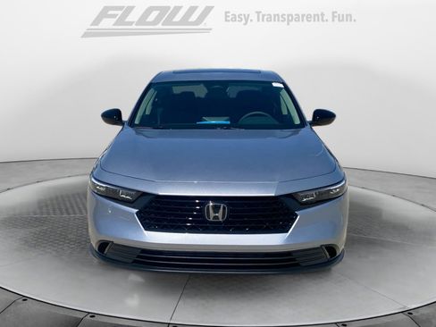 Used 2025 Honda Accord SE image 3