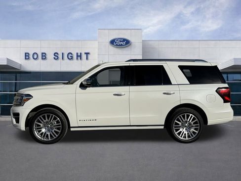 Used 2022 Ford Expedition Platinum image 40