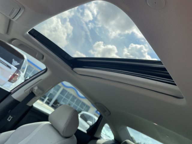 Certified 2025 Honda Accord SE image 14