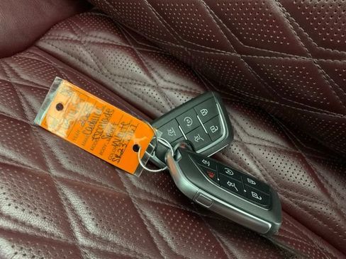 Used 2025 Cadillac Escalade Sport w/ Touring Package AWD/4WD image 44