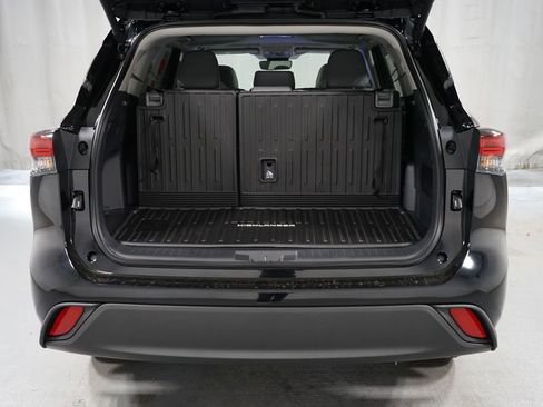 New 2026 Toyota Highlander XLE AWD/4WD image 37