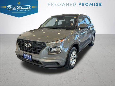 Used 2021 Hyundai Venue SE FWD image 1